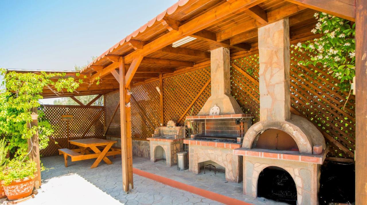 Antico Rosso Villa Ialysos  Bagian luar foto